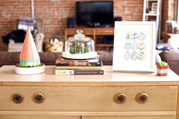 Easy DIY Egg Prints | www.gimmesomeoven.com/style