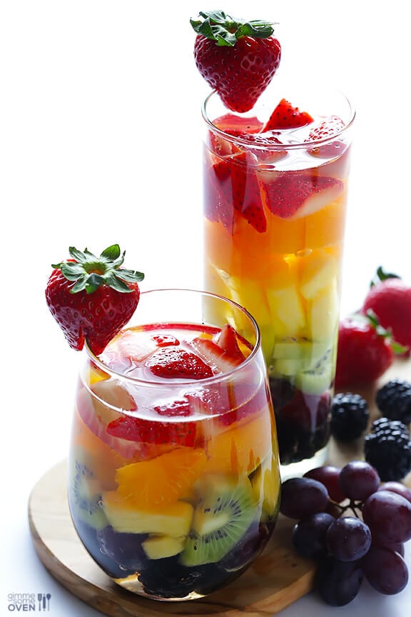 Easy Rainbow Sangria | gimmesomeoven.com #drinks #vegan #glutenfree