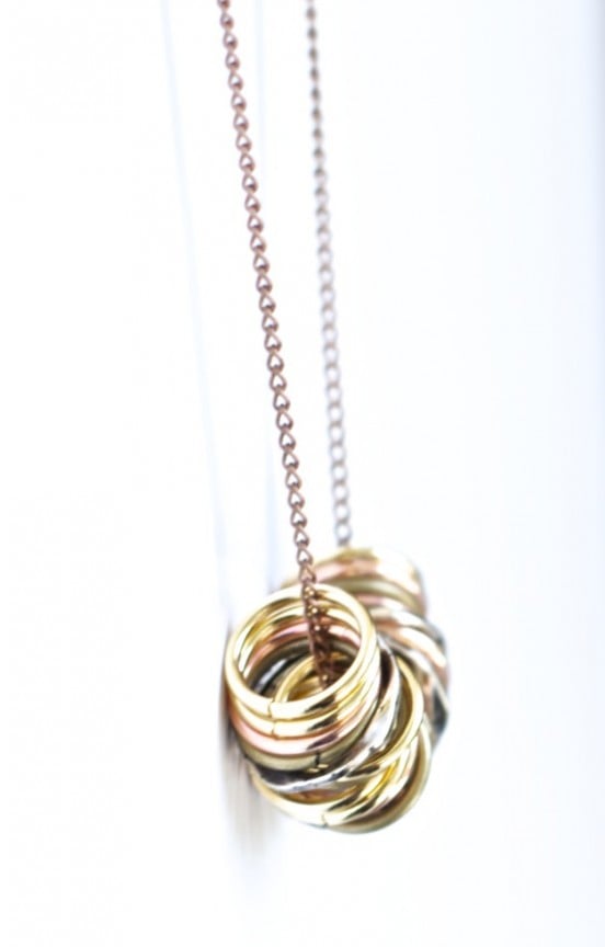 DIY Metal Ring Necklace | www.gimmesomeoven.com/style