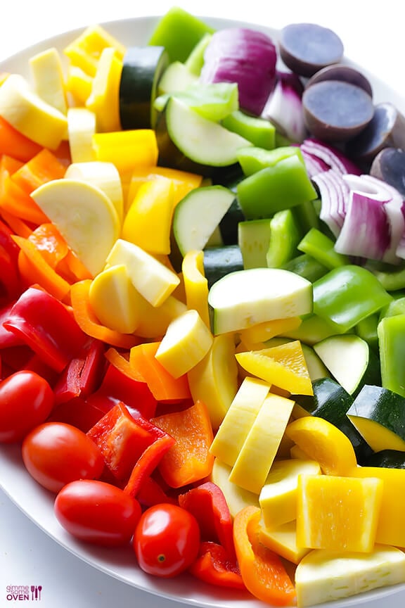 Rainbow Veggie Skewers | gimmesomeoven.com #vegan #glutenfree #recipe