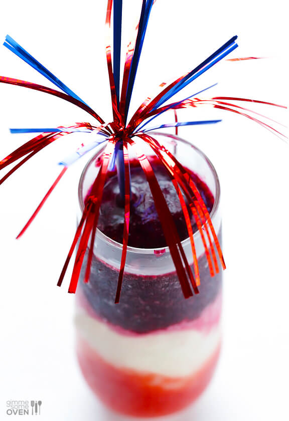 Red White and Blue(berry) Margaritas -- easy to make, and perfect for Memorial Day or the 4th of July! | gimmesomeoven.com #drink #recipe