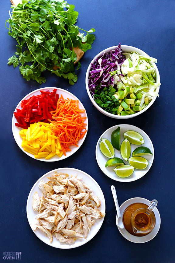 Rainbow Thai Chicken Salad | gimmesomeoven.com #glutenfree