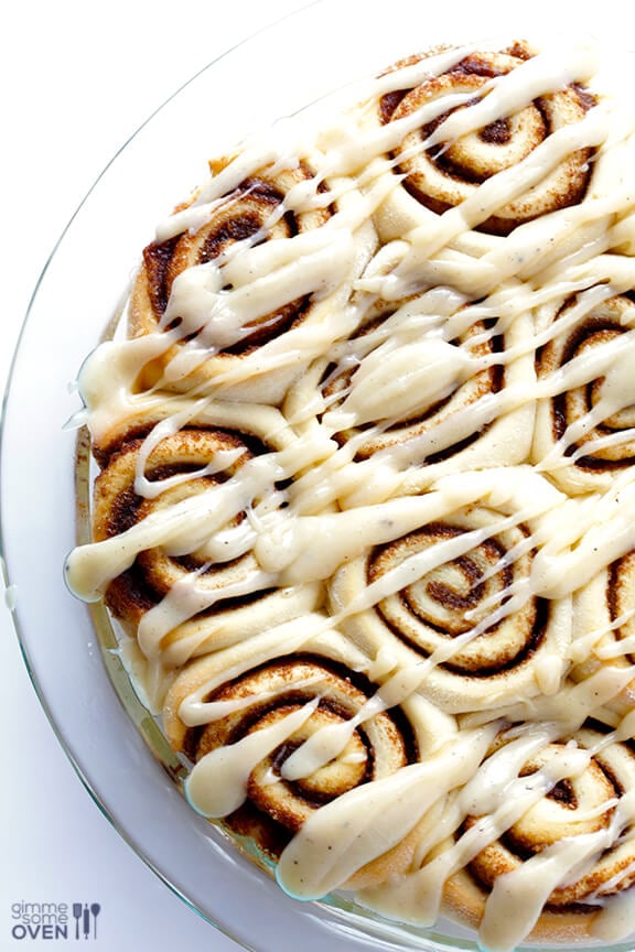 Brown Butter Cinnamon Rolls -- unbelieavbly delicious, and ready to go in a little over an hour! | gimmesomeoven.com