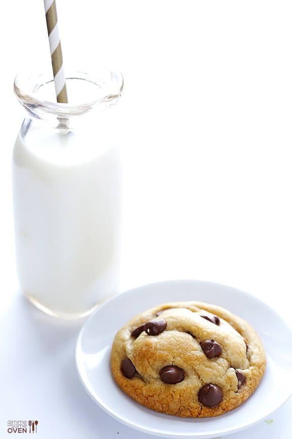 Coconut Oil Chocolate Chip Cookies -- soft, chewy, easy to make, and SO delicious | gimmesomeoven.com #dessert #cookies