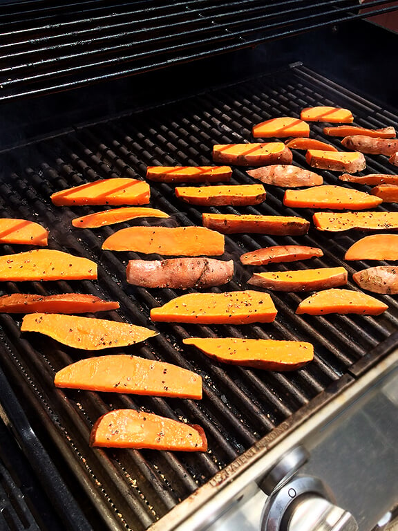 Grilled Sweet Potato Fries | gimmesomeoven.com