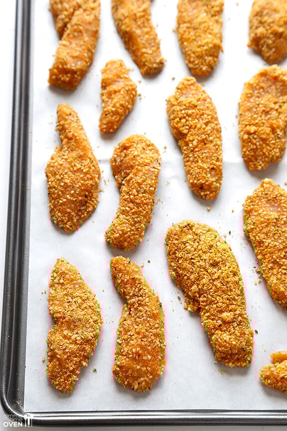 Hemp Crusted Chicken Tenders -- this easy and delicious recipe is packed with protein and is also naturally #glutenfree! | gimmesomeoven.com #gf #recipe