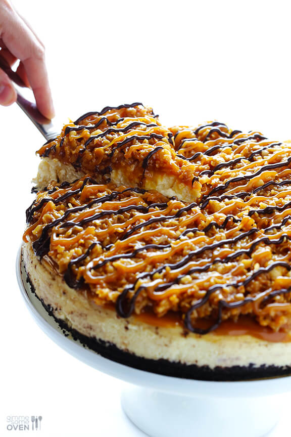 Samoa Cheesecake (a.k.a. Caramel DeLites Cheesecake) | gimmesomeoven.com #dessert