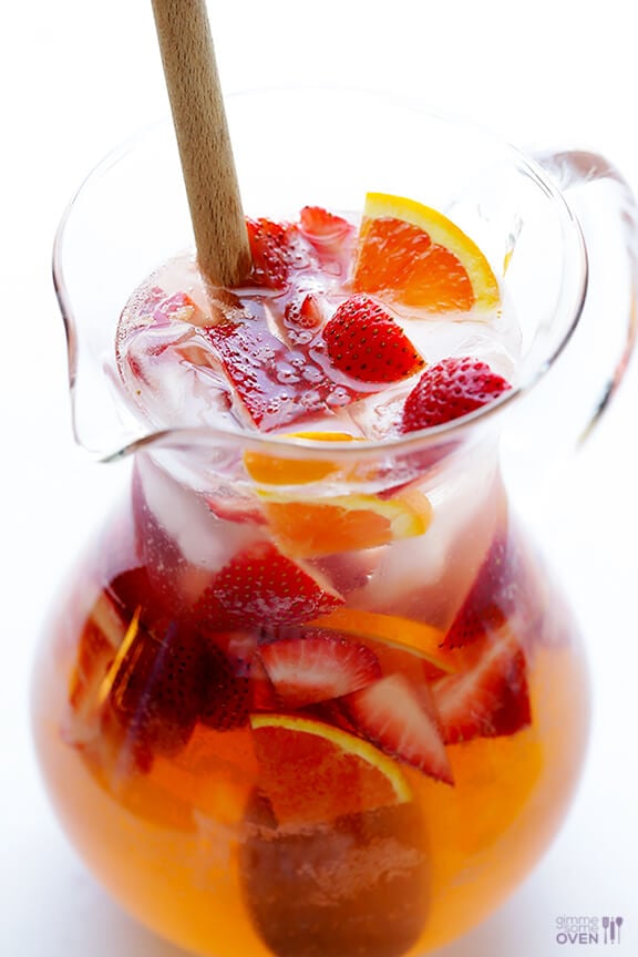 Strawberry Sangria -- easy to make, and naturally sweetened with honey! | gimmesomeoven.com 