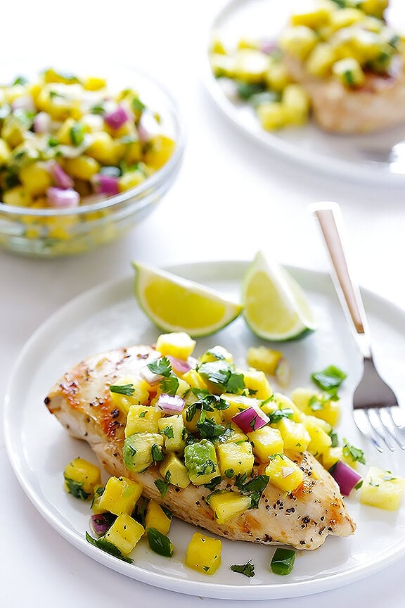 Grilled Chicken with Pineapple Avocado Salsa | gimmesomeoven.com