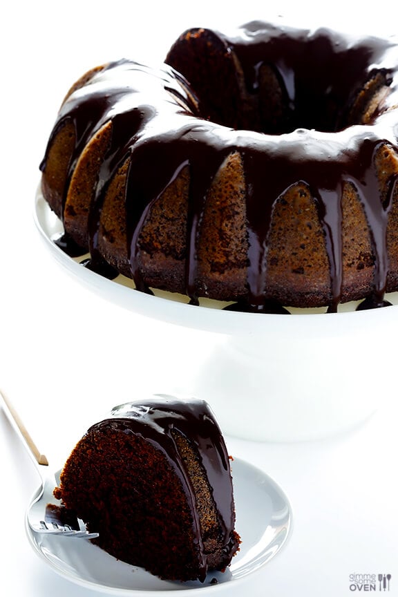 Greek Yogurt Chocolate Cake | gimmesomeoven.com #dessert