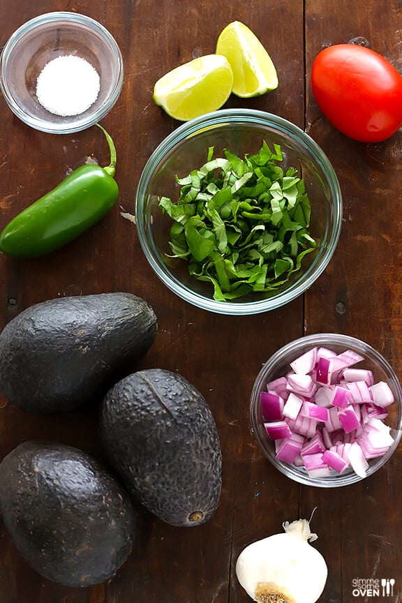 Italian Guacamole -- fresh basil is the rockstar of this delicious twist on classic guacamole | gimmesomeoven.com #appetizer #dip #glutenfree #vegan