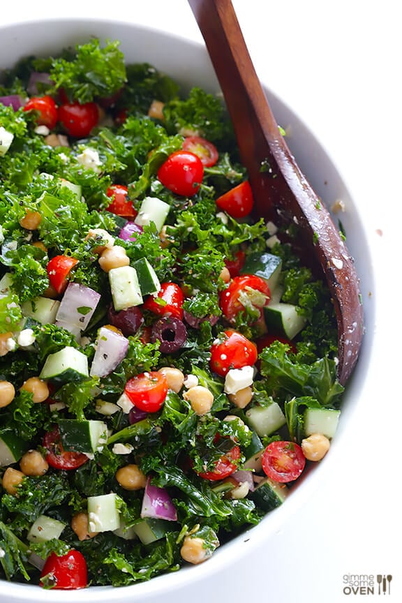 Chopped Kale Greek Salad | gimmesomeoven.com