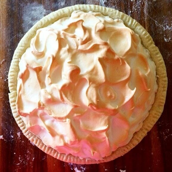 Lemon Meringue Pie | gimmesomeoven.com #dessert #pie #recipe