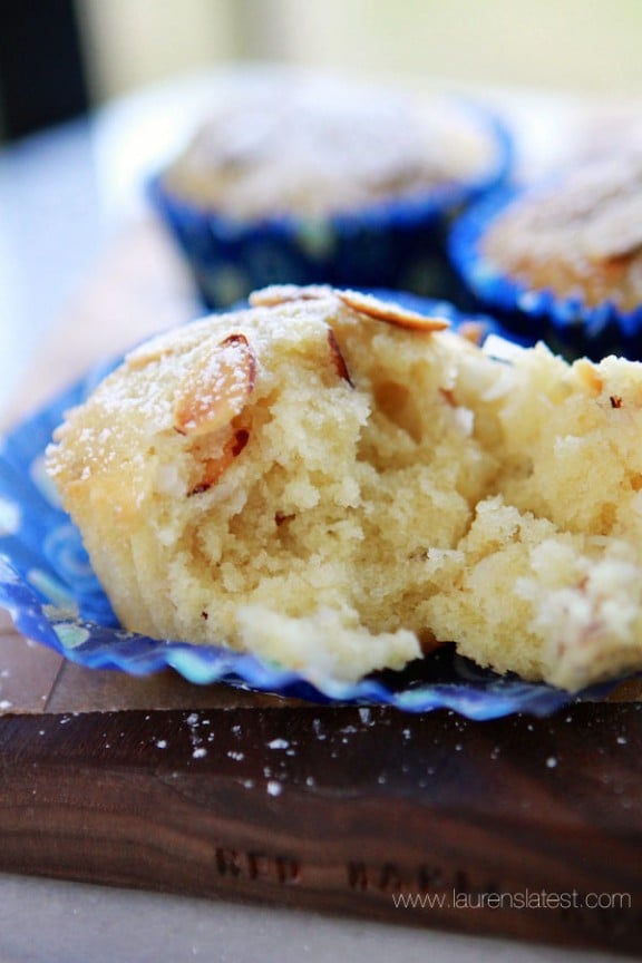 Coconut Almond Muffins | laurenslatest.com