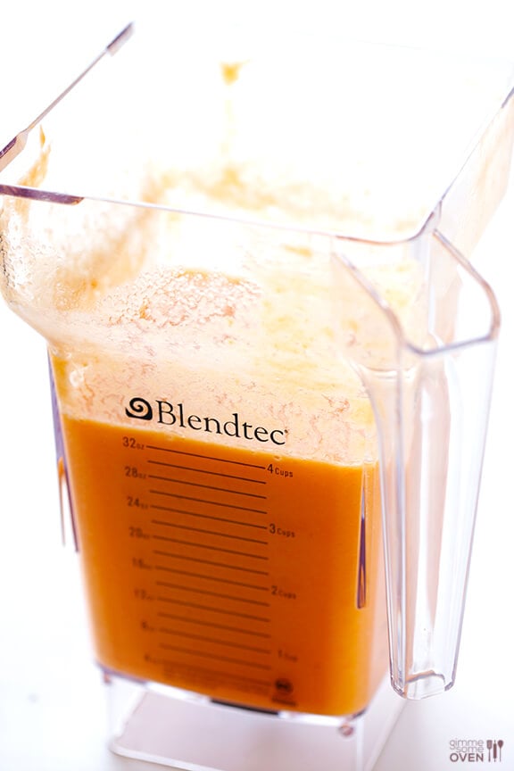 Carrot Pineapple Smoothie | gimmesomeoven.com