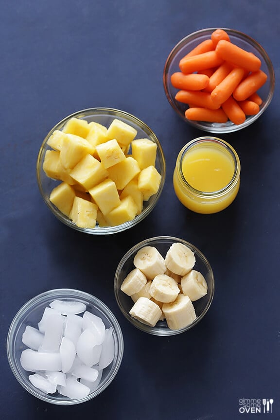 Carrot Pineapple Smoothie | gimmesomeoven.com