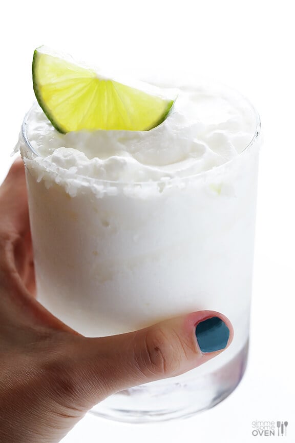 Coconut Margarita | gimmesomeoven.com #drink #cocktail