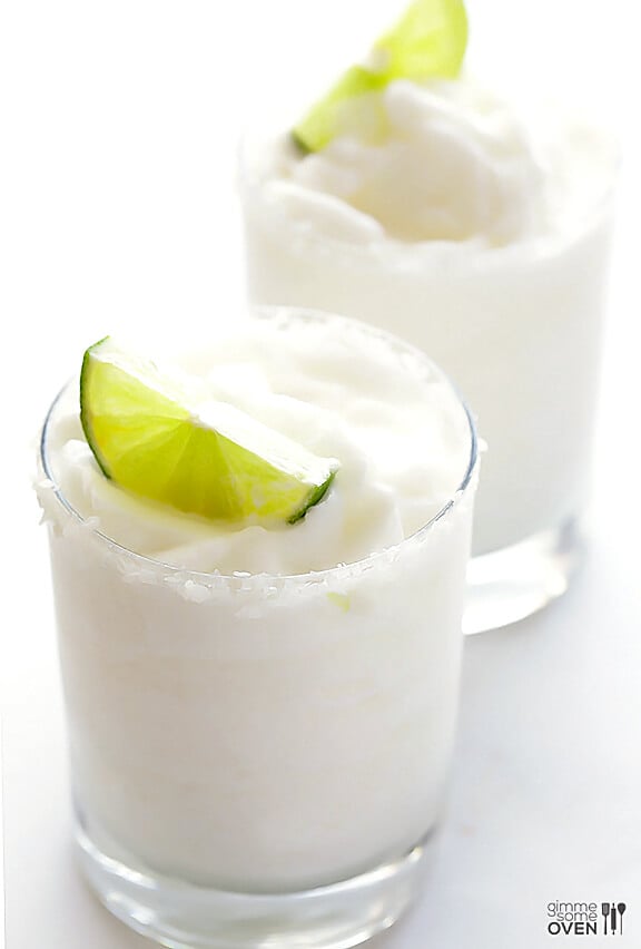 Coconut Margarita | gimmesomeoven.com #drink #cocktail