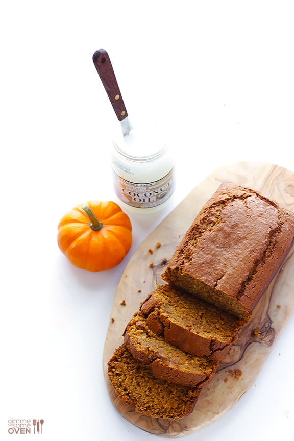 Coconut Oil Pumpkin Bread | gimmesomeoven.com #fall #recipe