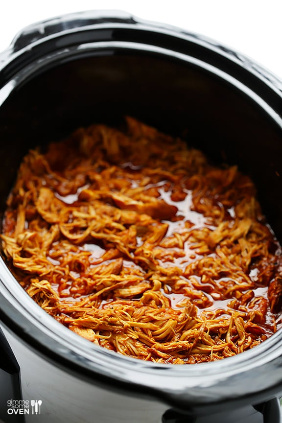 2-Ingredient Slow Cooker BBQ Shredded Chicken | gimmesomeoven.com #crockpot #slowcooker