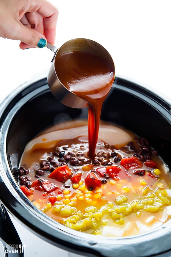 Slow Cooker Chicken Enchilada Soup | gimmesomeoven.com #crockpot