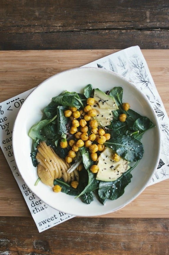 A Warm Salad of Tumeric-Chili Roasted Chickpeas + Pear | dollyandoatmeal.com