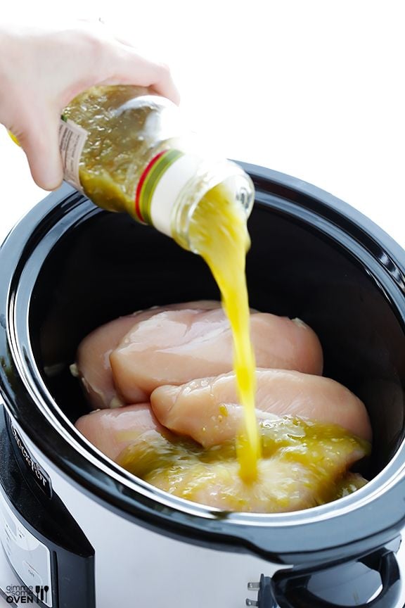 4-Ingredient Slow Cooker Salsa Verde Chicken | gimmesomeoven.com