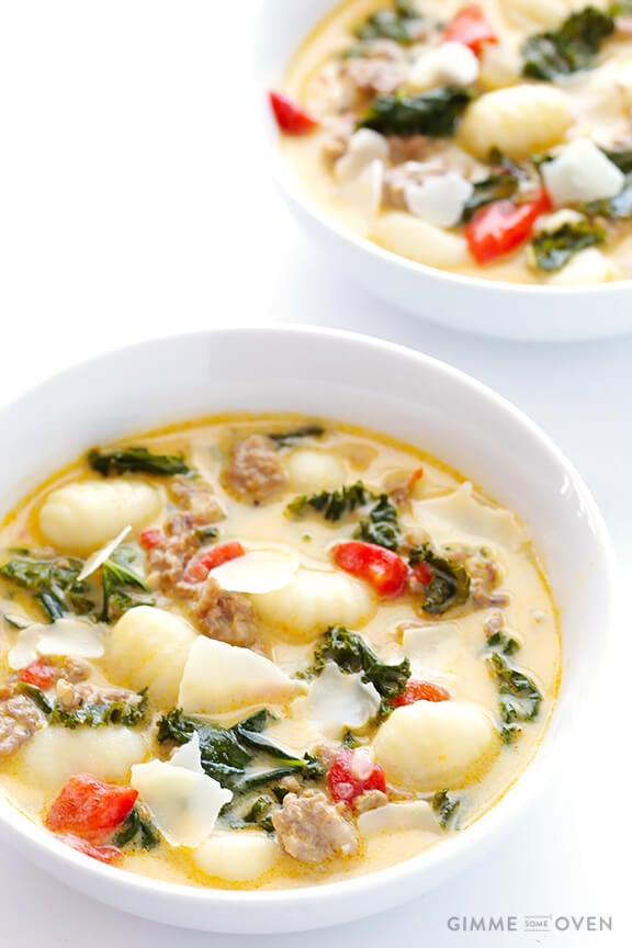 7 Ingredient Easy Zuppa Toscana Recipe -- ready to go in 30 minutes, and inspired by the popular soup from Olive Garden | gimmesomeoven.com