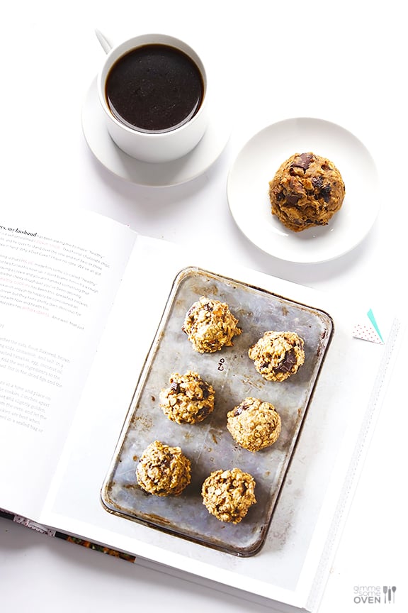 Breakfast Cookies | gimmesomeoven.com #seriouslydelish