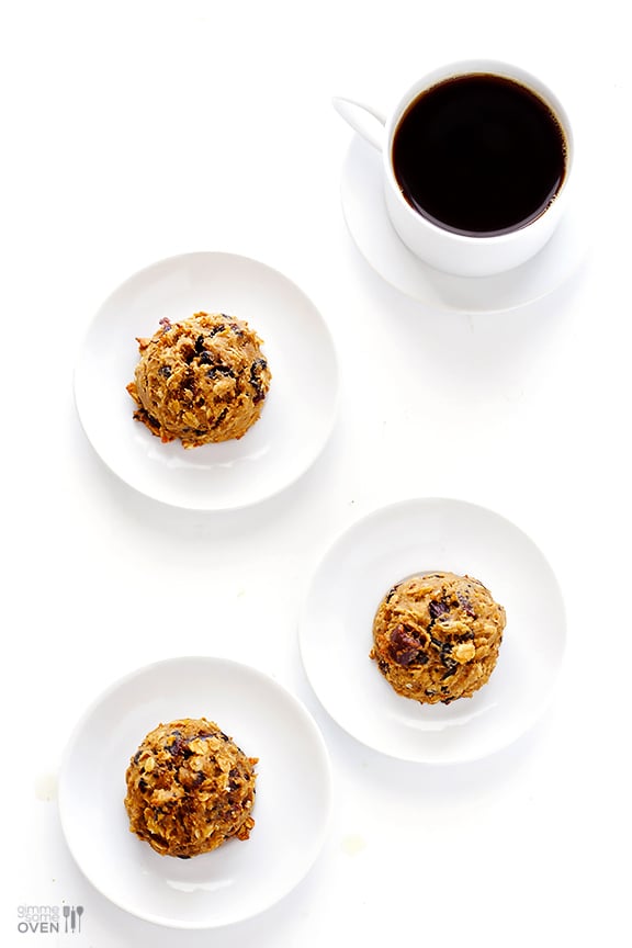 Breakfast Cookies | gimmesomeoven.com #seriouslydelish