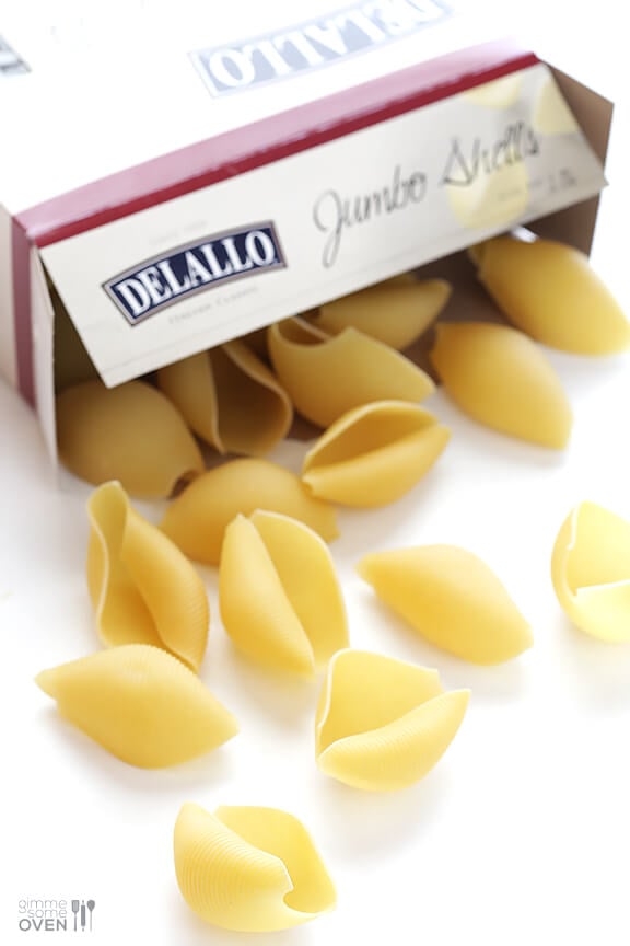 Butternut Alfredo Baked Shells | gimmesomeoven.com #pasta