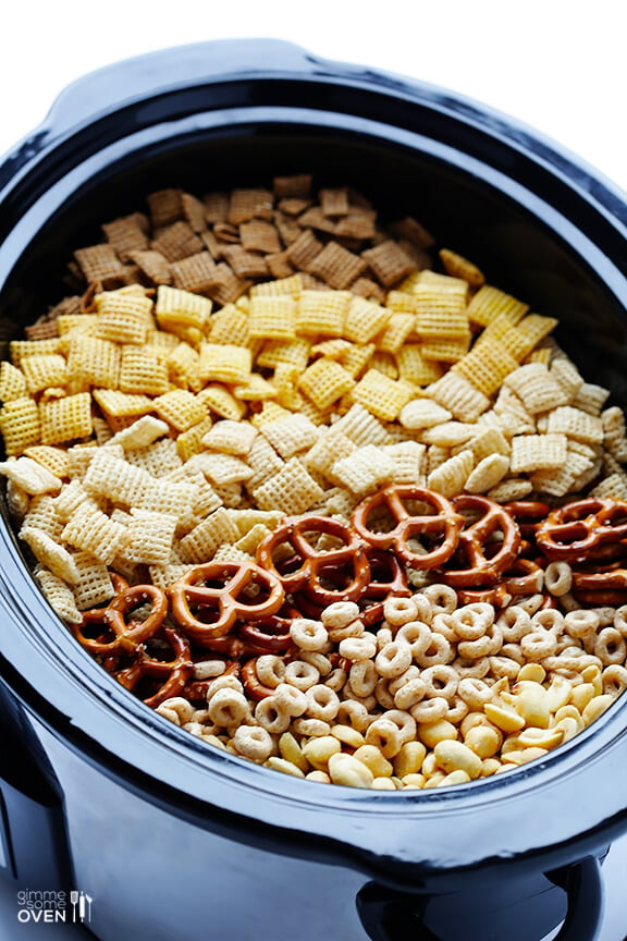 Slow Cooker Chex Mix -- so easy to make! | gimmesomeoven.com #slowcooker #crockpot #snack