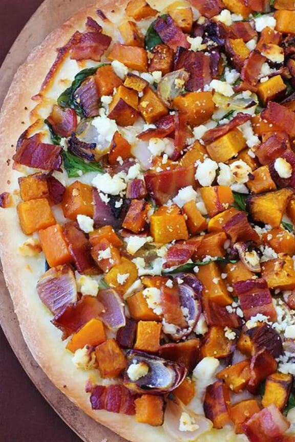 Butternut, Bacon, Spinach and Feta Pizza | gimmesomeoven.com