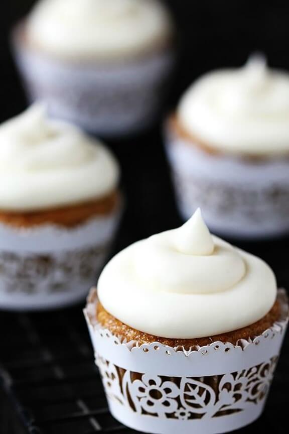 Spiced Butternut Squash Cupcakes with Maple Cream Cheese Frosting | gimmesomeoven.com