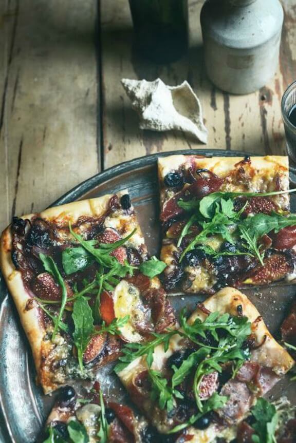 Waiheke Pizza with Figs, Grapes, Blue Cheese & Prosciutto | fromthekitchen.co.nz