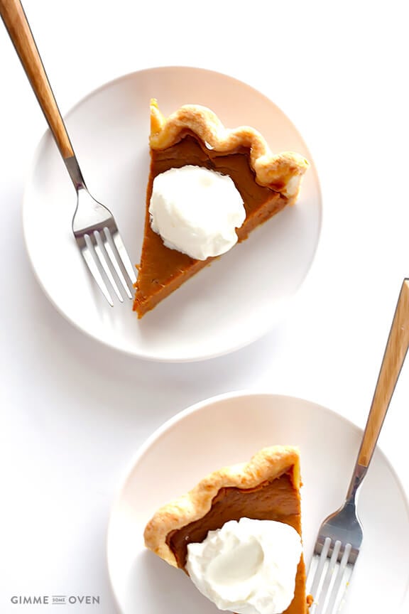 Bourbon Pumpkin Pie | gimmesomeoven.com #thanksgiving