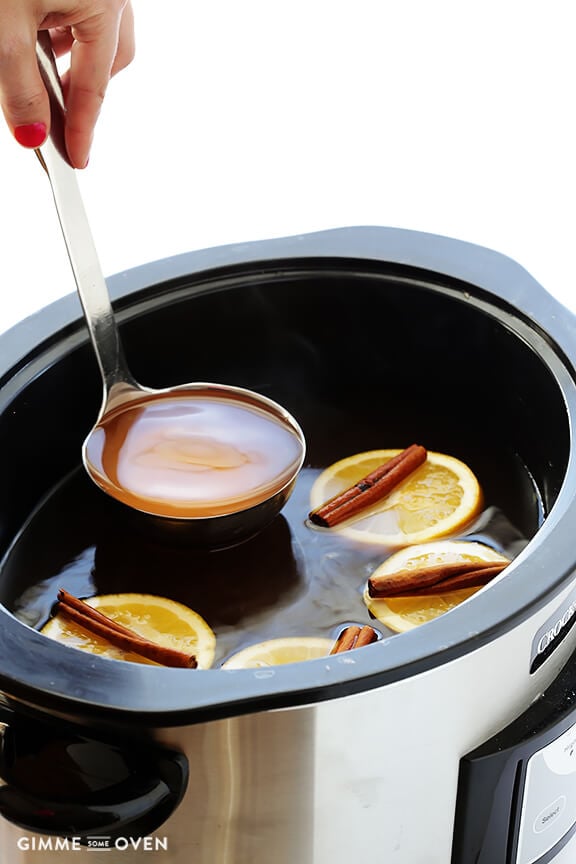 Slow Cooker Apple Cider -- made easy from scratch! | gimmesomeoven.com #crockpot #slowcooker