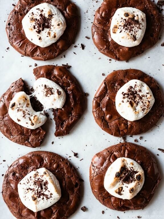 Flourless Hot Cocoa Cookies | forkknifeswoon.com