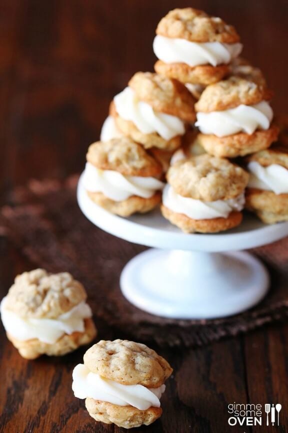 Mini Oatmeal Creme Pies | gimmesomeoven.com