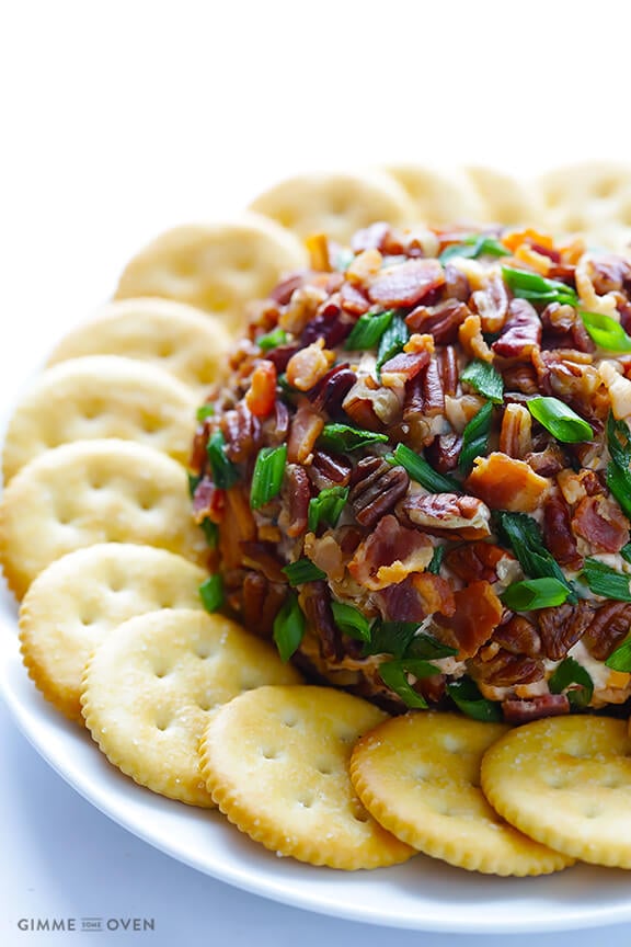 BBQ Bacon Cheese Ball -- all you need are 6 simple ingredients to make this sweet and savory cheese ball appetizer | gimmesomeoven.com