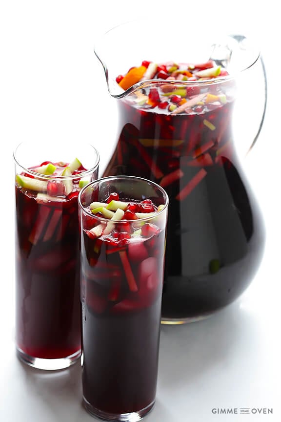 Pomegranate Green Apple Sangria | gimmesomeoven.com