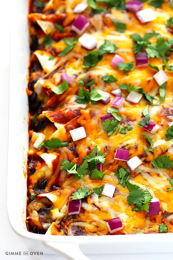 BBQ Chicken Enchiladas | gimmesomeoven.com