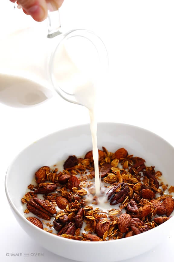 Chai-Spiced Granola | gimmesomeoven.com