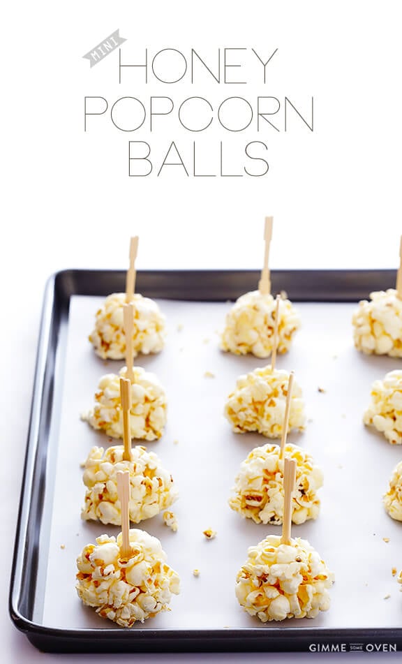 Naturally-Sweetened Honey Popcorn Balls | gimmesomeoven.com