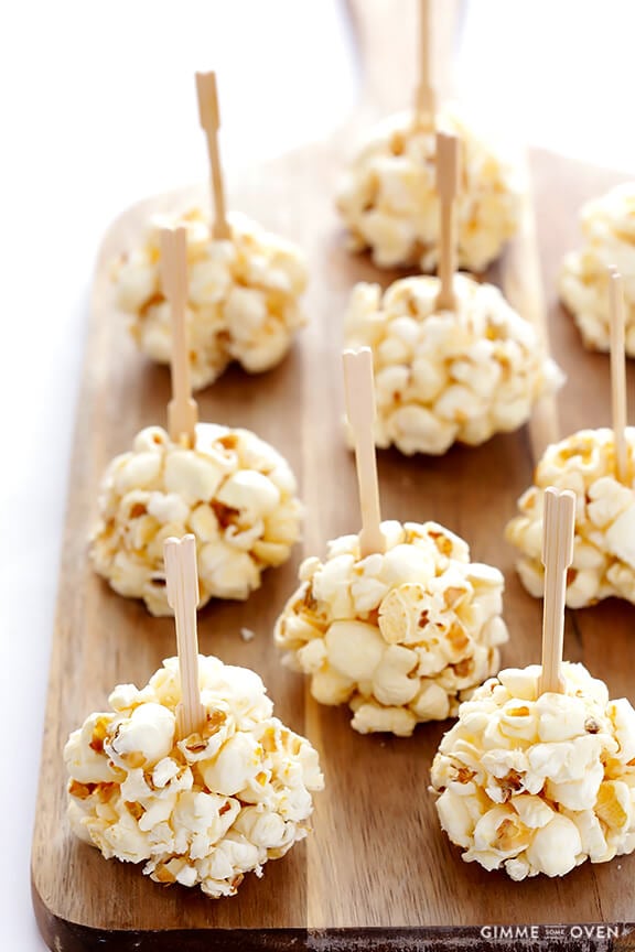 Naturally-Sweetened Honey Popcorn Balls | gimmesomeoven.com