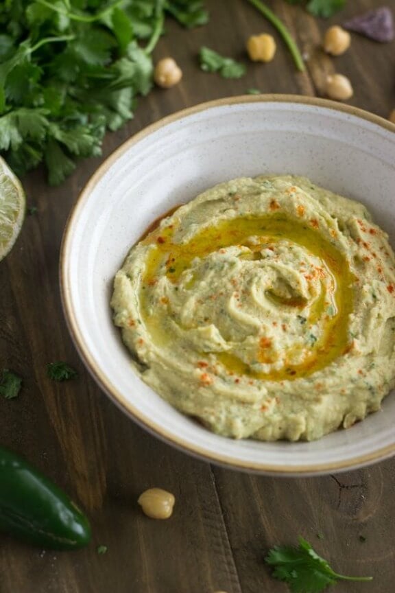 Jalapeno Lime Hummus | foodfaithfitness.com