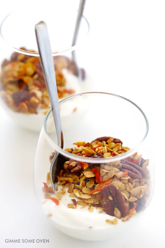 Carrot Cake Granola | gimmesomeoven.com