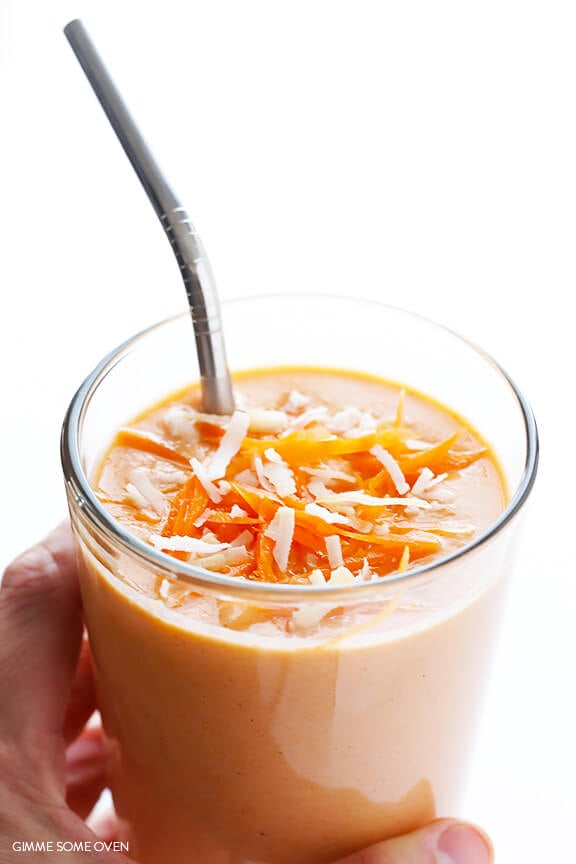 Carrot Cake Smoothie | gimmesomeoven.com