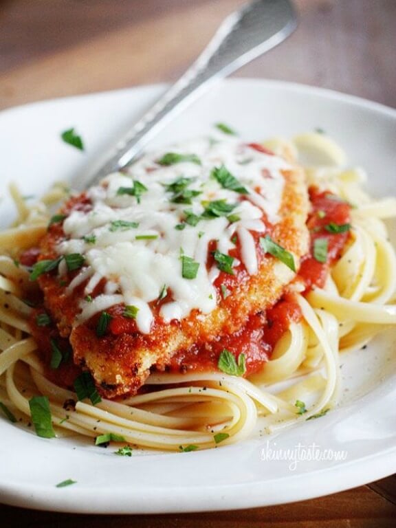 Baked Chicken Parmesan | skinnytaste.com