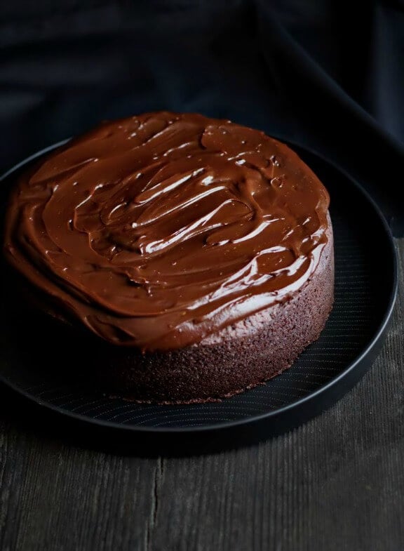 Chocolate Baileys Mud Cake | citrusandcandy.com